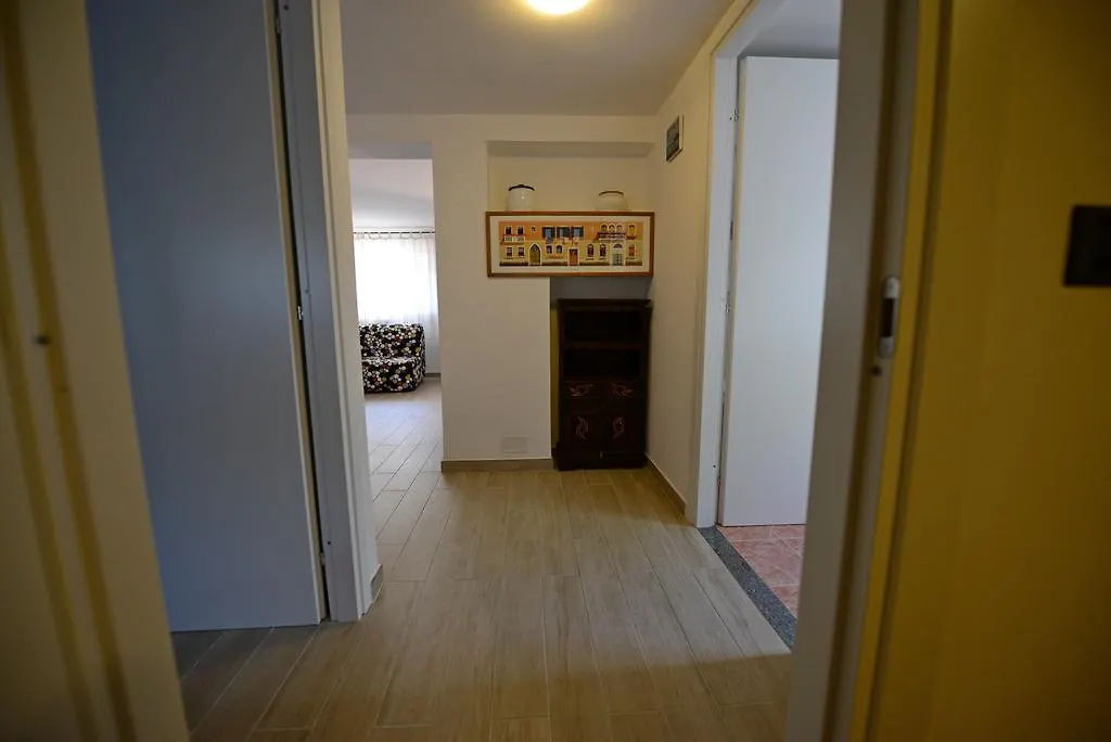 Appartement Appartamento Pietri Marina di Campo Italië